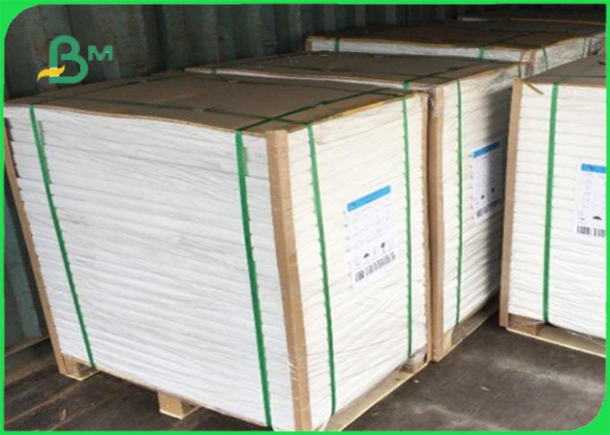 Uncoated News प्रिंटिंग पेपर लाइट ग्रे 48gsm 60gsm स्मूथ सरफेस 60 * 70 Inch Uncoated News Printing Paper Light Grey 48gsm 60gsm Smooth Surface 60 * 70 Inch