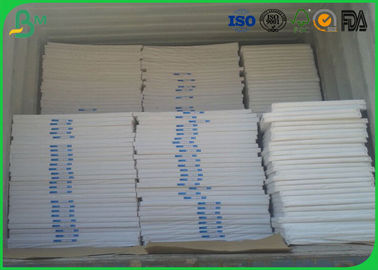 नोटबुक प्रिंटिंग के लिए 100% लकड़ी पल्प Uncoated वुडफ्री पेपर 70gsm 610 * 9 14 मिमी