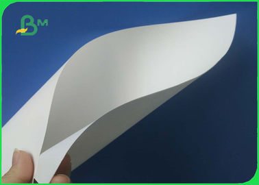 40-130gsm क्राफ्ट लाइनर पेपर हाथ बैग के लिए 100% वर्जिन पल्प सामग्री सफेद रंग