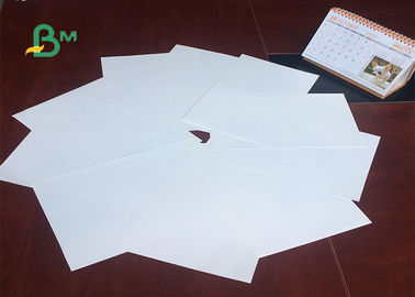 चमकदार सतह 250gsm 300gsm सी 2 एस कला कागज / उच्च लेपित कागज