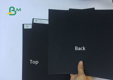 पैकिंग बॉक्स के लिए उच्च ग्रेड 250gsm 300gsm 350gsm मोटाई लेपित ब्लैक पेपर