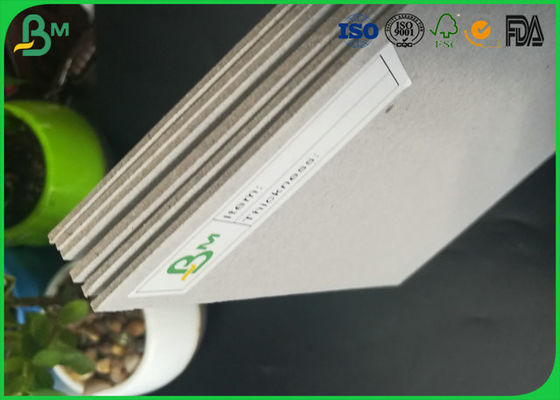 फर्नीचर बनाने के लिए एफएससी ग्रे चिपबोर्ड की 300gsm से 2600gsm उच्च गुणवत्ता चिकनीता