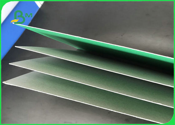 एफएससी प्रमाणित 1.0 मिमी - 3.0 मिमी अनगिनत ग्रीन कार्डबोर्ड पैकेज के लिए ग्रेट स्टेफनेस के साथ