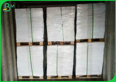 एफएससी स्वीकृत 70 * 100 सेमी कूप कागज 120gsm C2S मुद्रण के लिए लेपित कागज