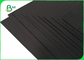 1mm मोटी चिकनी चेहरा टुकड़े टुकड़े में ब्लैक कार्ड बोर्ड / बुक बाइंडिंग बोर्ड लिफाफे के लिए 300GSM 350GSM