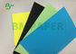Uncoated गुलाबी नीला हरा 180Gsm विज्ञापन मुद्रण के लिए सामान्य कार्ड शीट 63.5 x 91.4cm