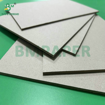 कार्टन बनाने के लिए 72 x 102 सेमी 2 मिमी 2.5 मिमी चिकनी सतह ग्रे चिपबोर्ड
