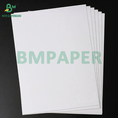 बैटरी पैकेजिंग के लिए 325gsm ब्लिस्टर व्हाइट कार्डबोर्ड 72 x 102 सेमी उच्च सफेदी