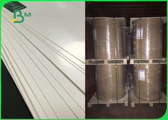 एफएससी 100% शुद्ध लकड़ी लुगदी सफेद पीई कप प्लेट बनाने के लिए लेपित कागज 300 ग्राम