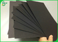 उपहार पैकेज पेपर के लिए एसजीएस प्रमाणित 400 जीएसएम 450 जीएसएम अनकोटेड सॉलिड ब्लैक कार्डबोर्ड