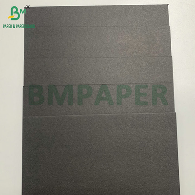 नमी प्रतिरोधी 1.1 मिमी 1.2 मिमी ब्लैक पेपरबोर्ड रीसाइक्लेबल कार्डबोर्ड बॉक्स सामग्री