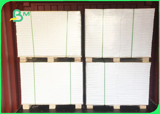 श्वेत खाद्य ग्रेड पेपर रोल 50 - 60 ग्राम खाद्य लपेटन कागज सतत सामग्री में