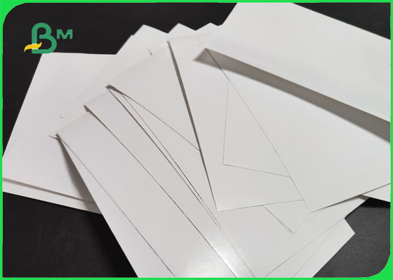 स्टिकर के लिए 75 ग्राम 80 ग्राम ग्लॉसी कास्ट कोटेड पेपर 24 x 36 इंच स्वयं चिपकने वाला