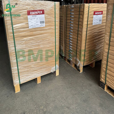 380मिमी 400मिमी 40gsm +10PE ब्लीच्ड व्हाइट एमजी क्राफ्ट पेपर रोल चीनी पैकेज के लिए